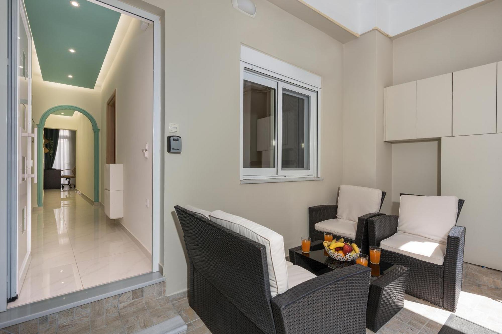 Luxury Pearl, Steps To The Beach La Canea Exterior foto